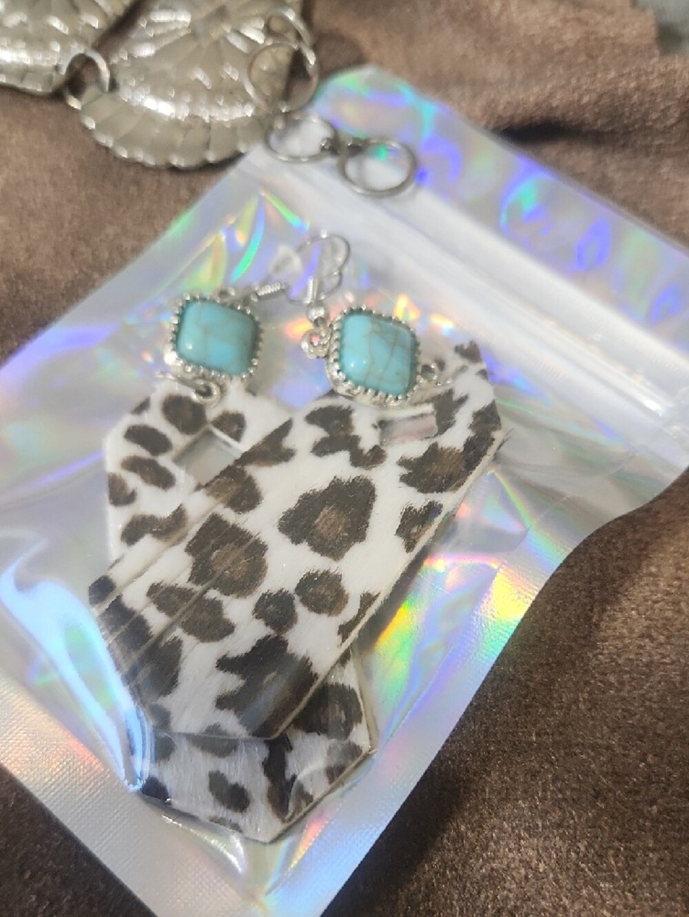 Cowgirl Bundle! Graphic Tee W/Suede Vest Vintage Bracelet & "Cowhide" Earrings🤠 - Picture 12 of 13